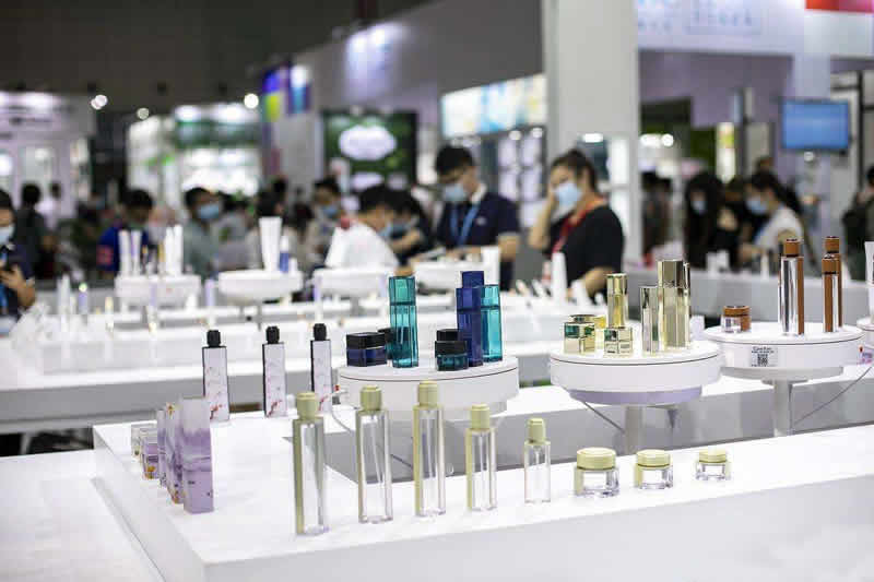 化妝品行業如何借助CRM提升銷量，實現客戶滿意度？